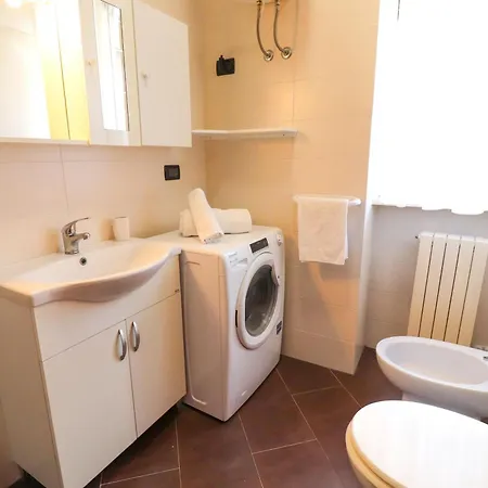 Appartement Suryas House *